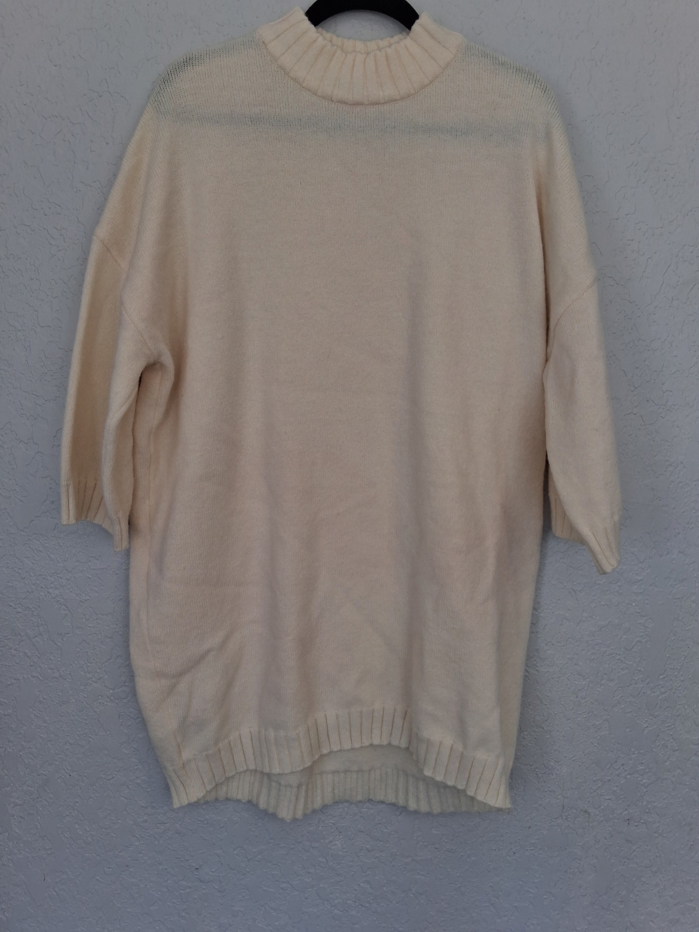 Tuckernuck Women M Cream Knit Mock Neck Short Sleeve Oversized Tunic